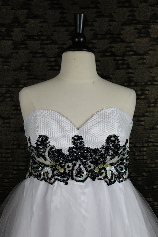 Fashion Teen White Black Lace Dress